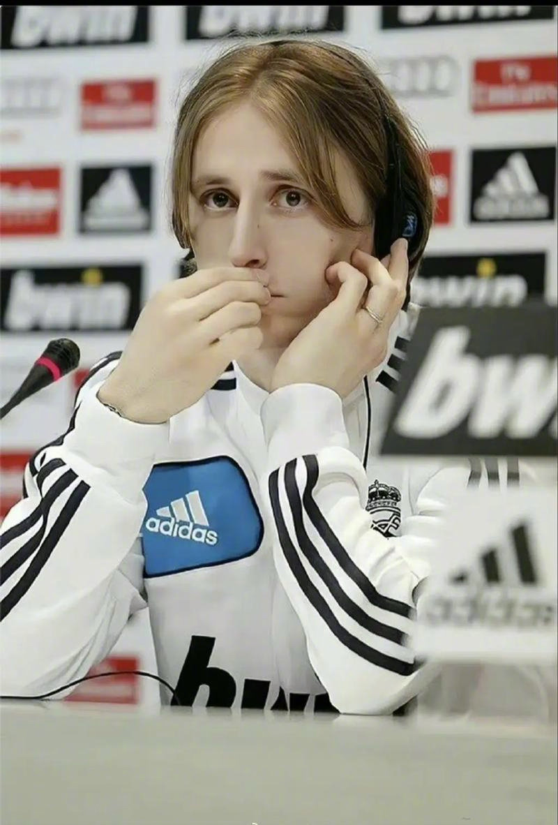 CBA：浙江男篮主场轻取新疆